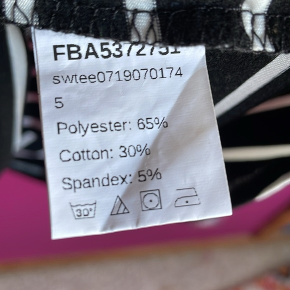 🆕♠️Stripped Camo Tee♠️🆕 - Picture 8 of 9